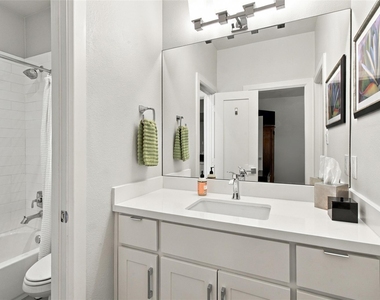 5539 Ellsworth Avenue - Photo Thumbnail 11