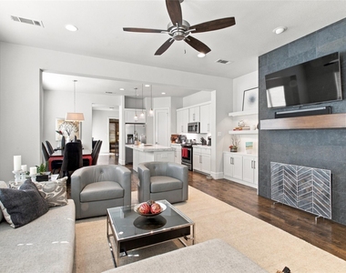 5539 Ellsworth Avenue - Photo Thumbnail 4
