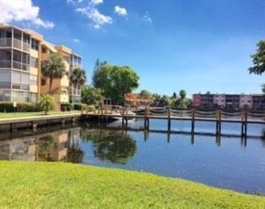 2761 Taft Street - Photo Thumbnail 12
