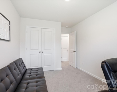 7109 N Mills Road - Photo Thumbnail 20