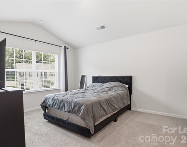 7109 N Mills Road - Photo Thumbnail 13