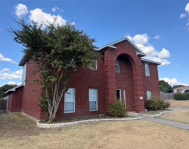1421 Berkley Road - Photo Thumbnail 1