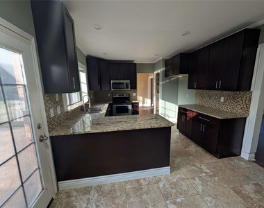 1940 Cedar Ridge Drive - Photo Thumbnail 11
