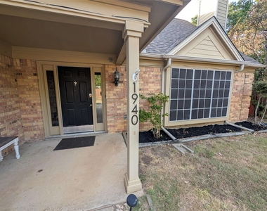 1940 Cedar Ridge Drive - Photo Thumbnail 1
