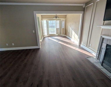 1940 Cedar Ridge Drive - Photo Thumbnail 4
