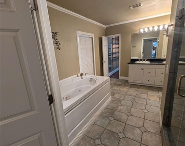 1940 Cedar Ridge Drive - Photo Thumbnail 26