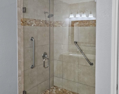 4602 Green Meadow Drive - Photo Thumbnail 12