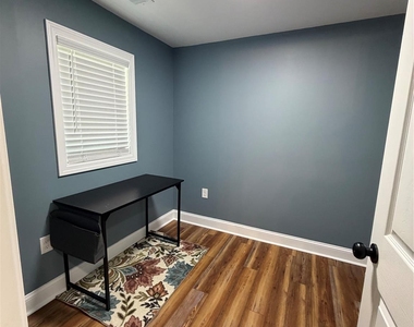 504 Stroupe Road - Photo Thumbnail 7