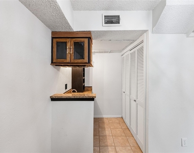 4240 Madera Road - Photo Thumbnail 10