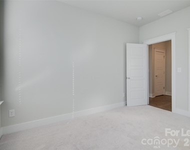 5939 Ardrey Kell Road - Photo Thumbnail 8