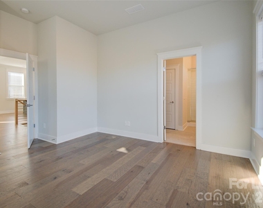 5939 Ardrey Kell Road - Photo Thumbnail 14