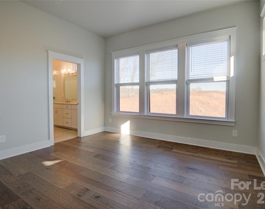 5939 Ardrey Kell Road - Photo Thumbnail 13