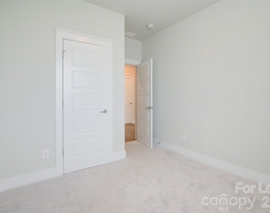 5939 Ardrey Kell Road - Photo Thumbnail 9