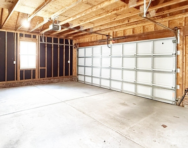 7023 Blakeney Greens Boulevard - Photo Thumbnail 24