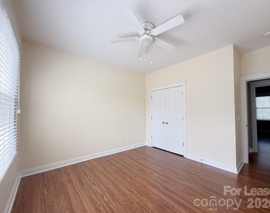 7023 Blakeney Greens Boulevard - Photo Thumbnail 13