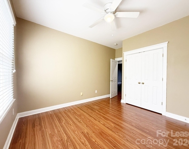 7023 Blakeney Greens Boulevard - Photo Thumbnail 12