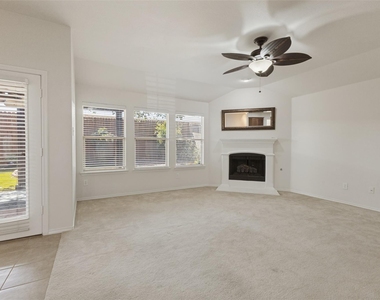 608 Byron Nelson Drive - Photo Thumbnail 11