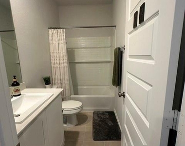 516 Hickory Ridge - Photo Thumbnail 3