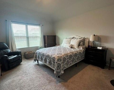 516 Hickory Ridge - Photo Thumbnail 15