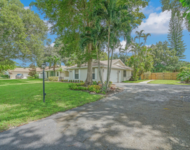 166 Old Country Road S - Photo Thumbnail 52