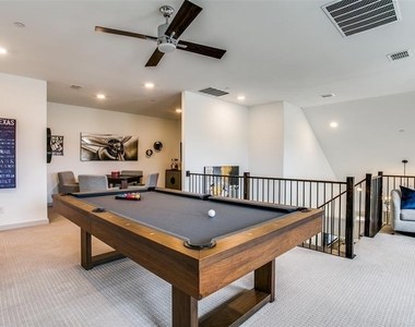 100 Claire Drive - Photo Thumbnail 15