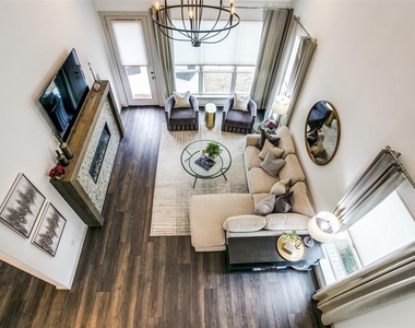 100 Claire Drive - Photo Thumbnail 13