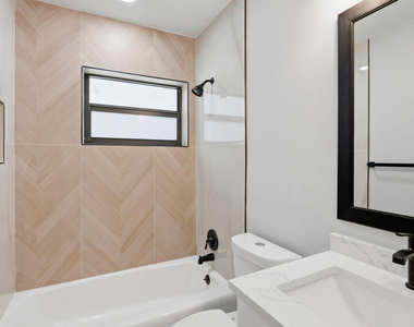 2999 Ne 2nd Avenue - Photo Thumbnail 24