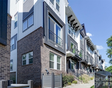 606 W End Drive - Photo Thumbnail 42