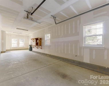606 W End Drive - Photo Thumbnail 41