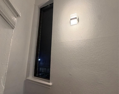 9805 Walnut Street - Photo Thumbnail 16