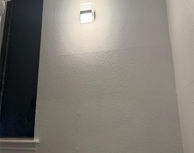 9805 Walnut Street - Photo Thumbnail 9