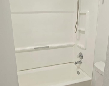 2248 Sw 80th Terrace - Photo Thumbnail 4