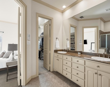 8249 Short Street - Photo Thumbnail 28