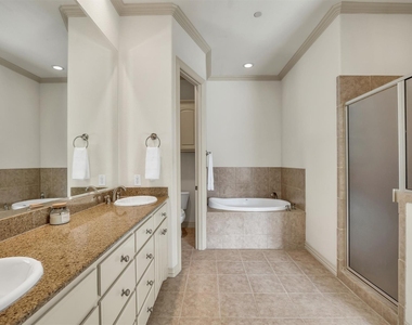 8249 Short Street - Photo Thumbnail 27