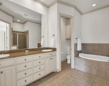 8249 Short Street - Photo Thumbnail 26