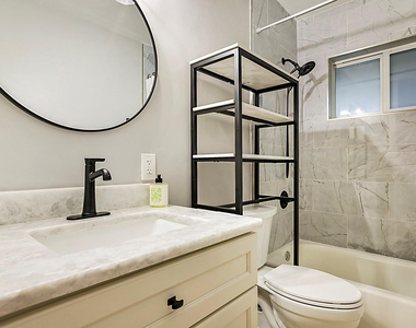 1701 Sw 32nd Court - Photo Thumbnail 9