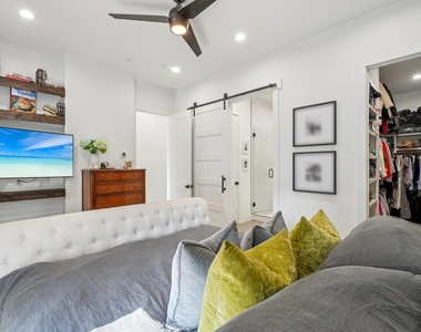 145 N Henderson Avenue - Photo Thumbnail 22