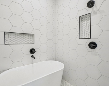 145 N Henderson Avenue - Photo Thumbnail 26