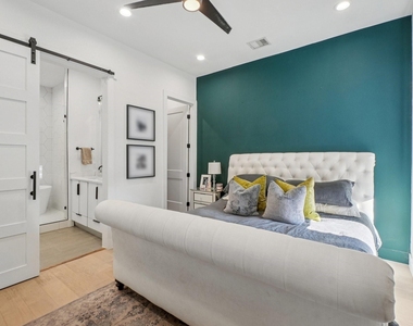 145 N Henderson Avenue - Photo Thumbnail 21