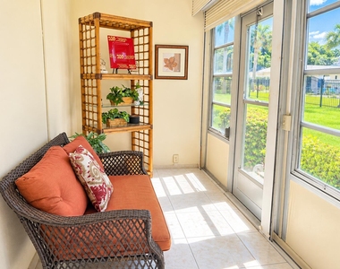 3305 Aruba Way - Photo Thumbnail 13