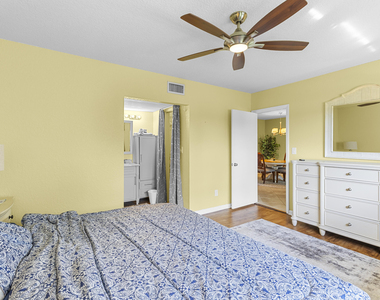 7797 Golf Cir Drive - Photo Thumbnail 17