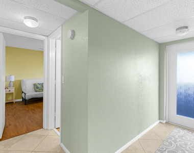 7797 Golf Cir Drive - Photo Thumbnail 7