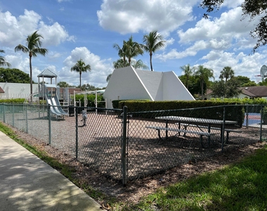 8951 Sw 19th Street - Photo Thumbnail 24