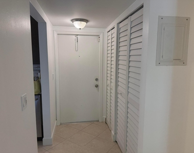 2755 W Atlantic Avenue - Photo Thumbnail 7
