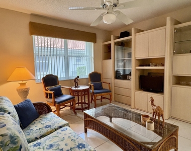 7702 Majestic Palm Drive - Photo Thumbnail 30