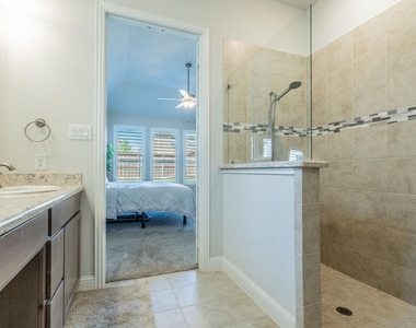 8116 Maybury - Photo Thumbnail 12