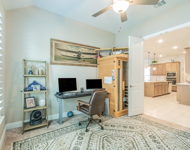 8116 Maybury - Photo Thumbnail 17