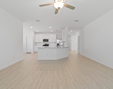 3017 Kaufman Court - Photo Thumbnail 14