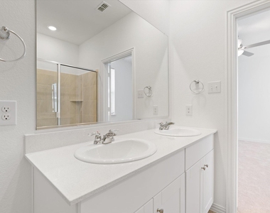 3017 Kaufman Court - Photo Thumbnail 5