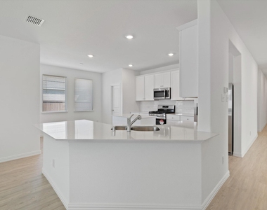 3017 Kaufman Court - Photo Thumbnail 13